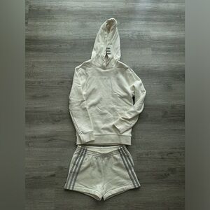 IVY PARK Adidas Cream Hoodie and Shorts Set teen girls like new